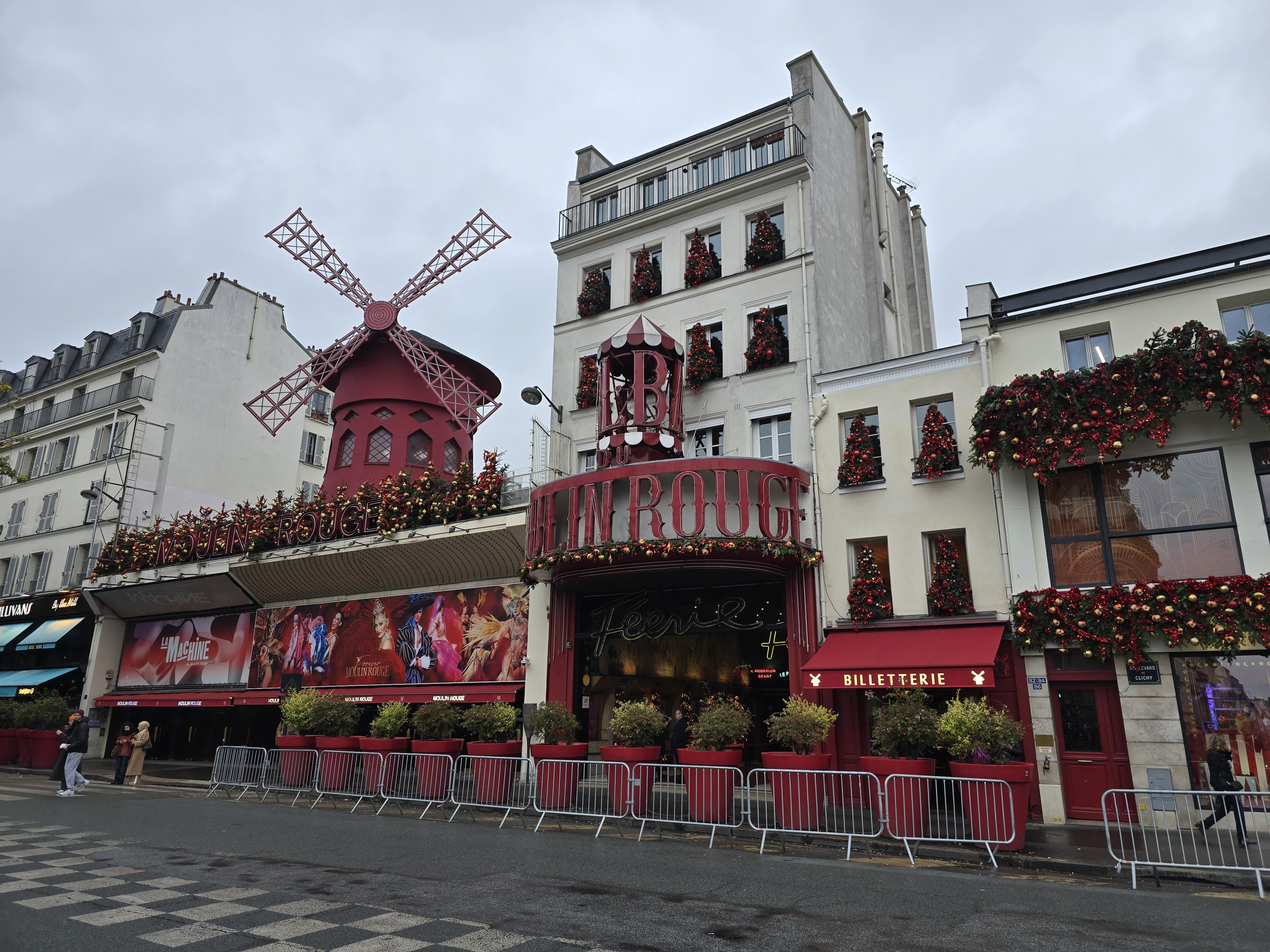 Paris Moulin Rouge